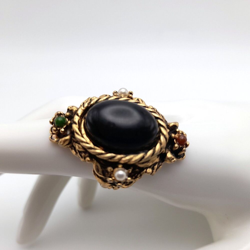 Vintage Black Lucite Cabochon Brass Ring Adjustable Size 7